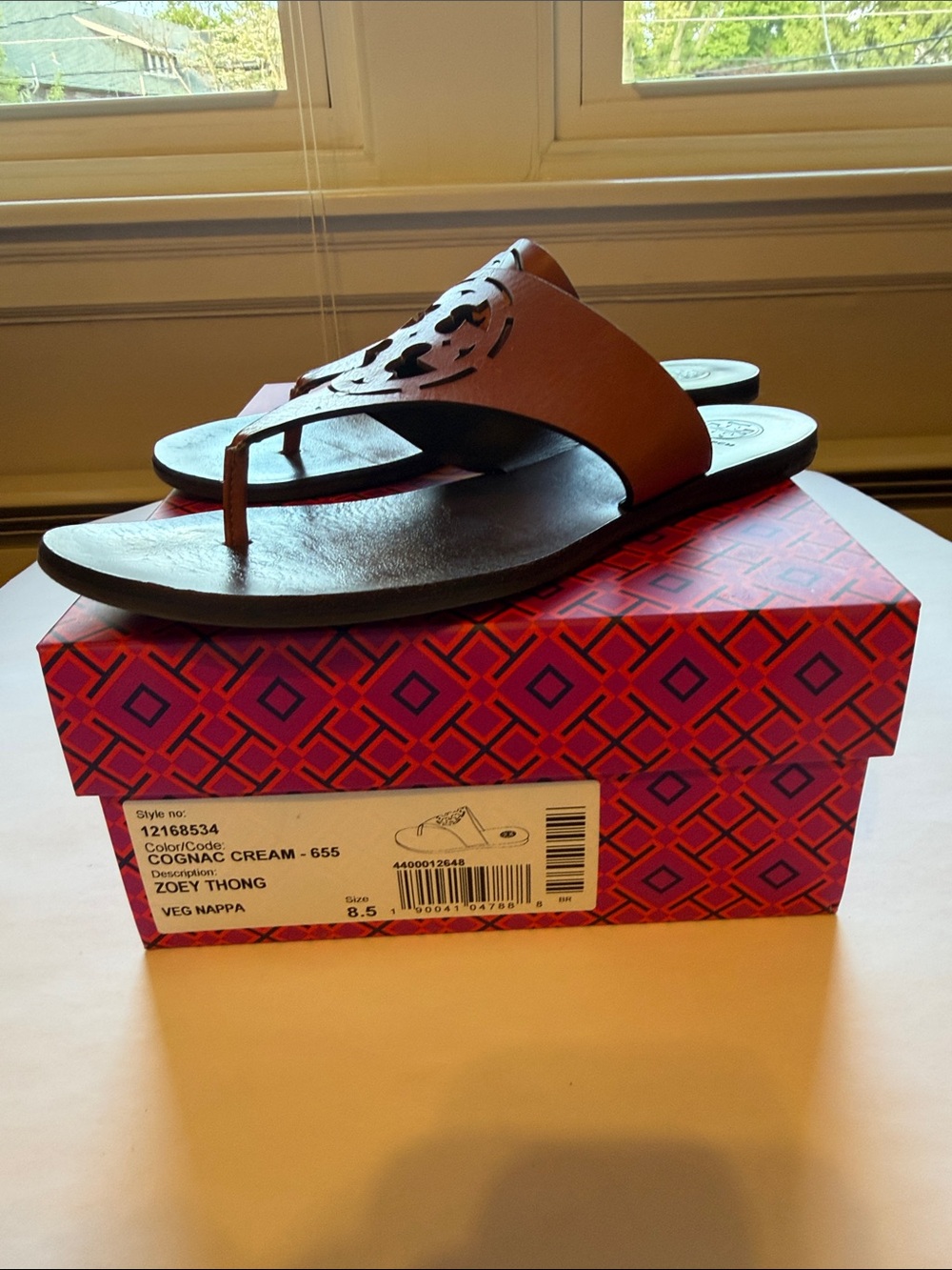 Tory Burch Cognac Leather women’s Zoey Thong Sandal, 8.5